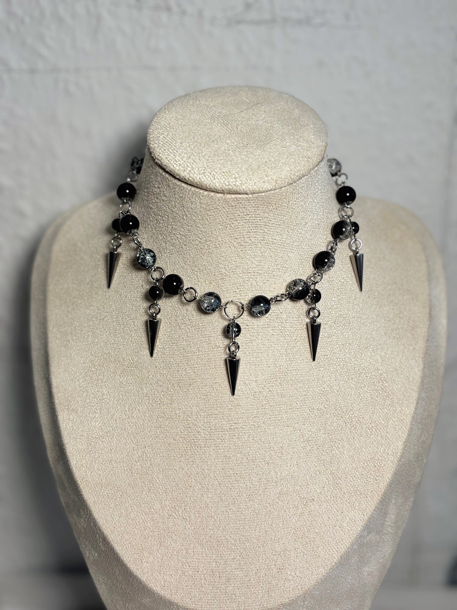 🖤 Spiked Moon Necklace - Dark x Cute Handmade Jewelry