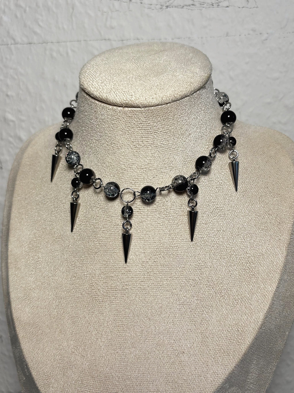 🖤 Spiked Moon Necklace - Dark x Cute Handmade Jewelry