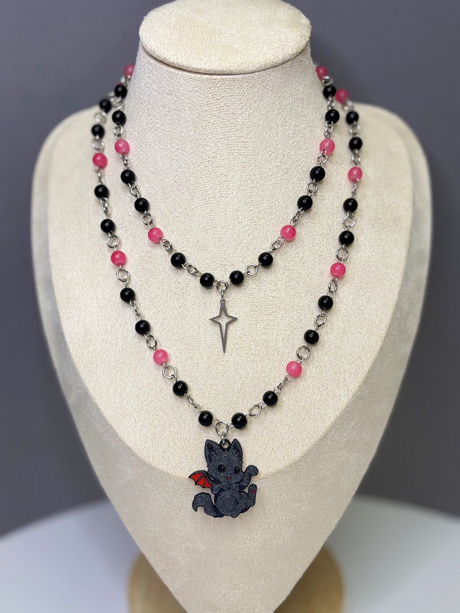 🐾 Dark Purr Necklace - Handmade Dark x Cute Jewelry