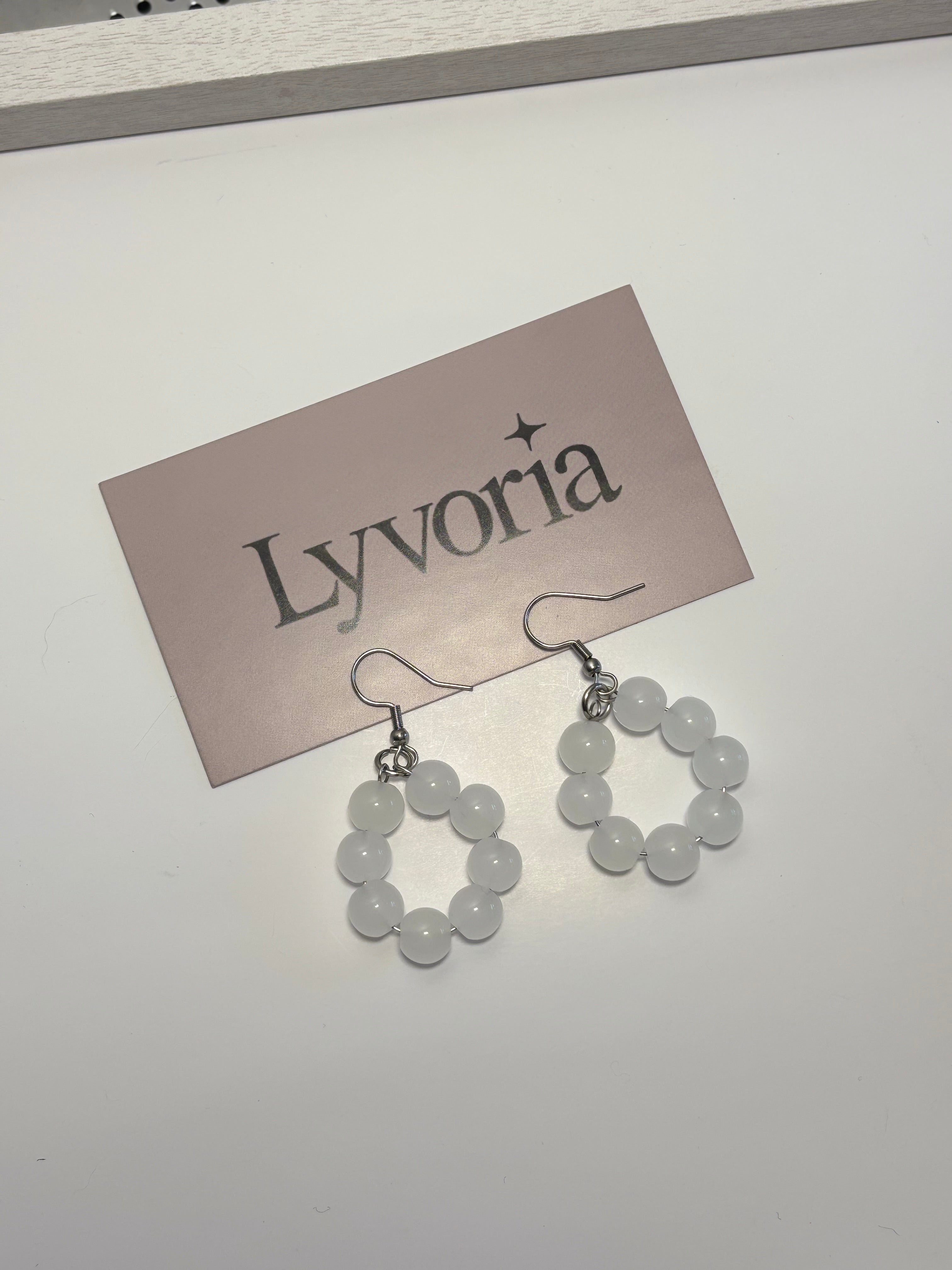 🤍 Pearl Loop Earrings - White Dark x Cute Jewelry