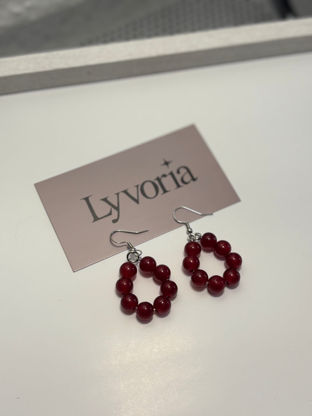 ❤️ Pearl Loop Earrings - Red Dark x Cute Handmade Jewelry