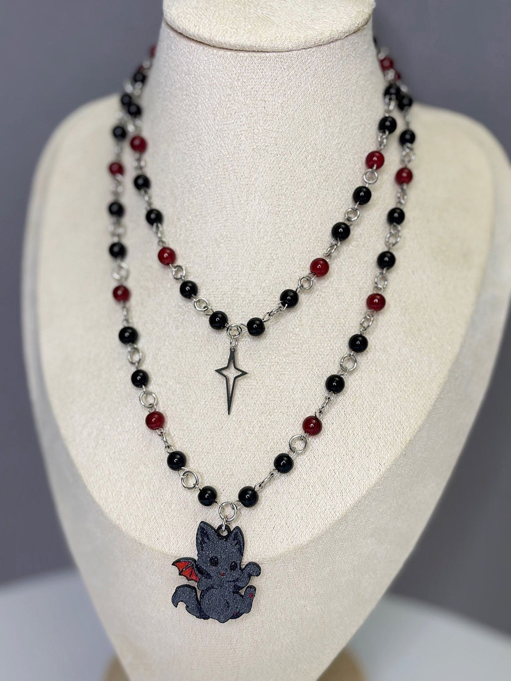 🐾 Dark Purr Necklace - Handmade Dark x Cute Jewelry