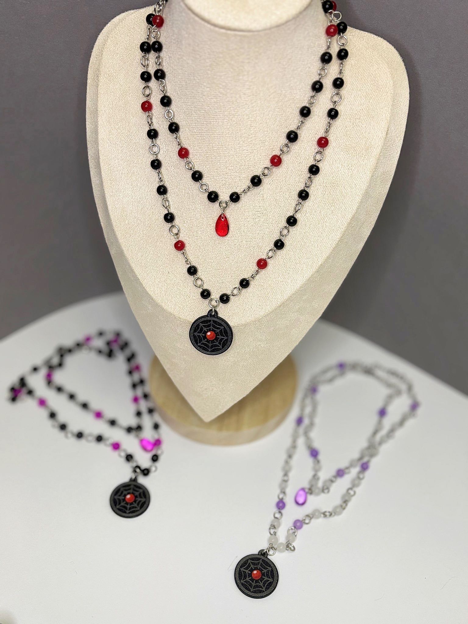 🕸 Crimson Web Necklace - Handmade Dark x Cute Jewelry