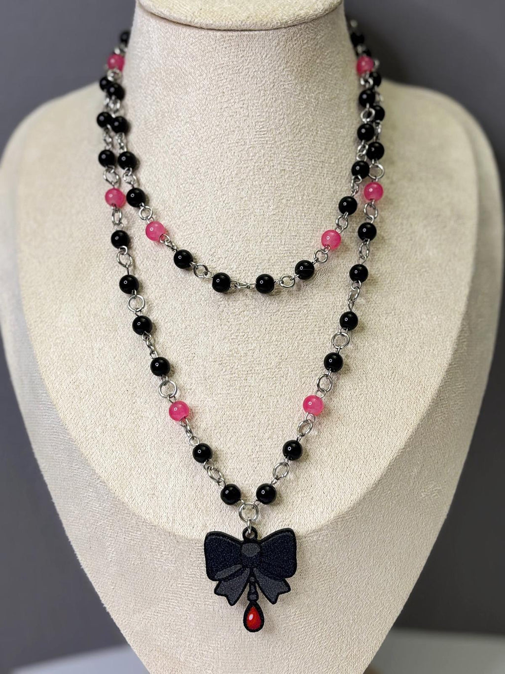 🎀 Bloody Bow Necklace - Dark x Cute Handmade Jewelry