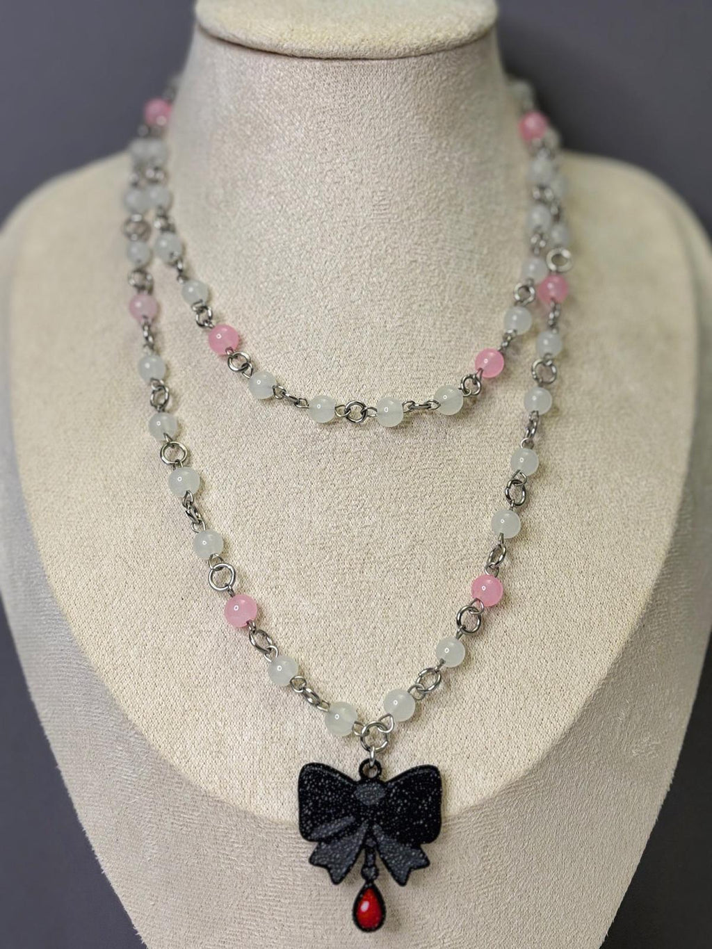 🎀 Bloody Bow Necklace - Dark x Cute Handmade Jewelry